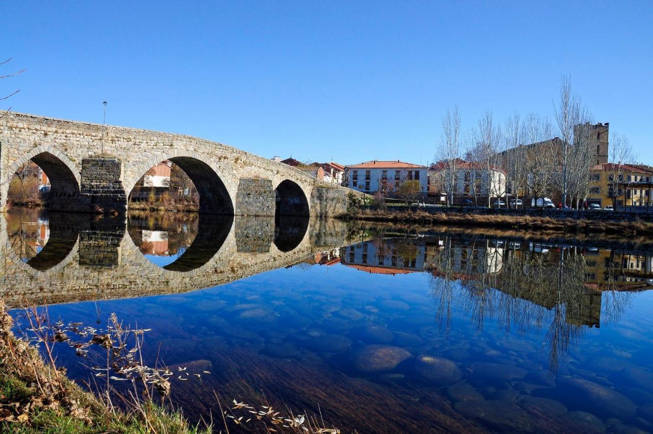 Casa Rural Alameda Con Chimenea Y Jardin El Barco de Ávila Dış mekan fotoğraf